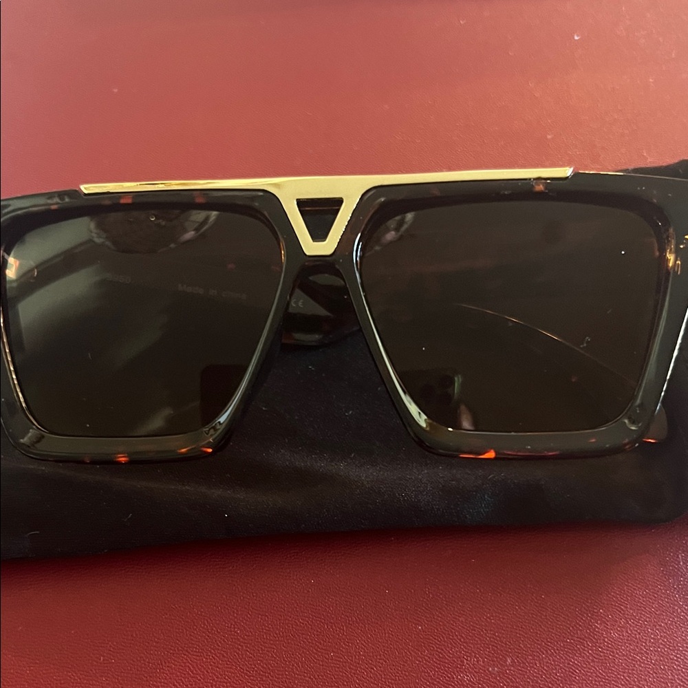 Island Sunglass Club Brown And Gold Stylish Tortoise Shell Sunglasses - Picture 4 of 7